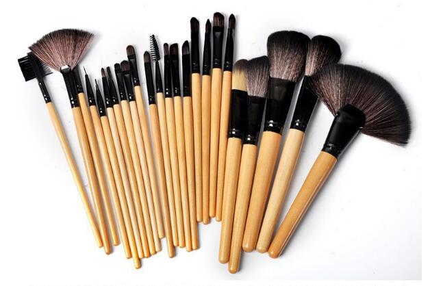 24pcs Makeup Brushes + Gift Bag