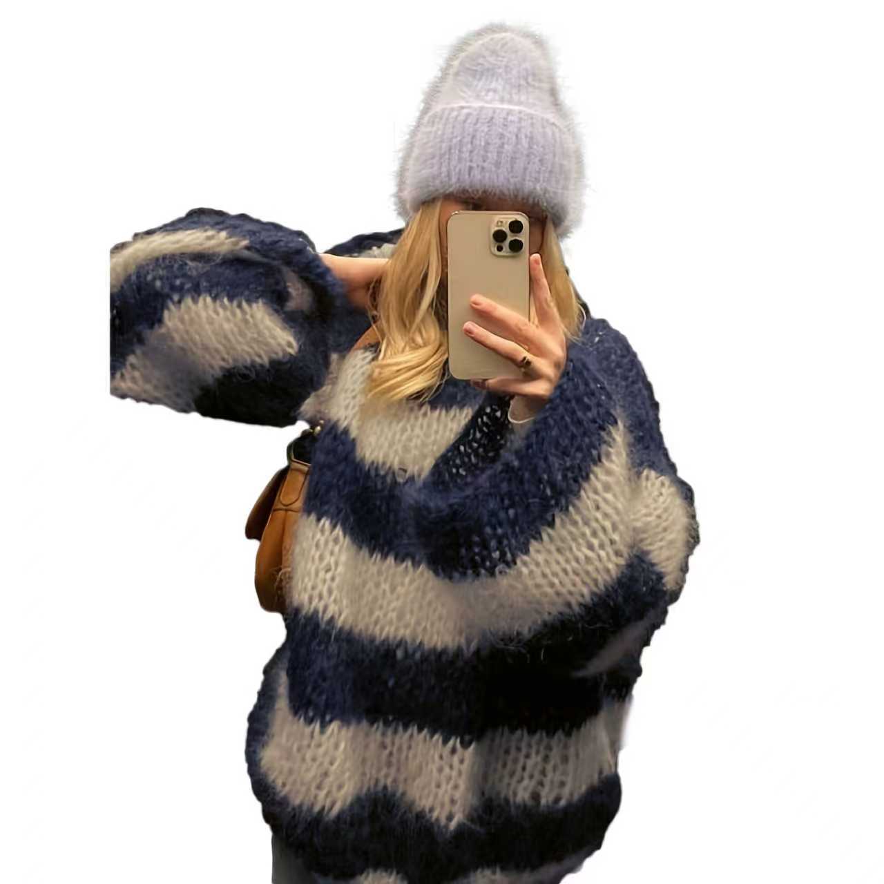 Contrast-Striped Loose Knit Pullover