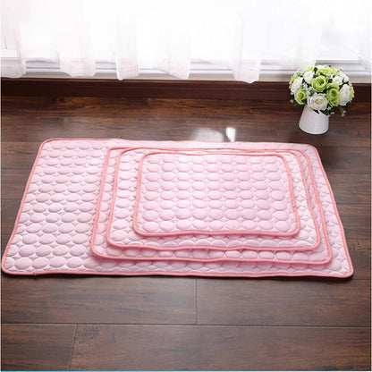 Cooling Ice Silk Pet Bed Mat