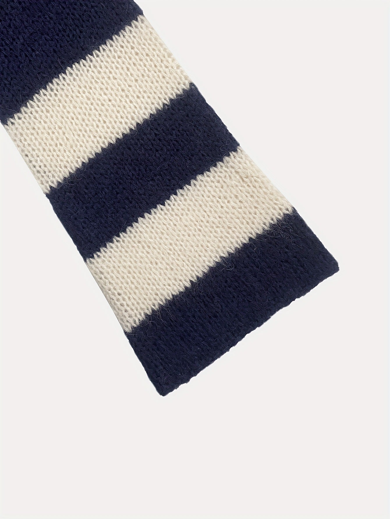 Contrast-Striped Loose Knit Pullover