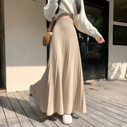 High-waisted Pleated Knit Skirt